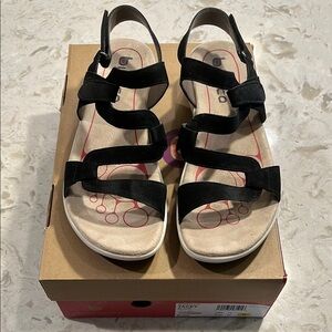 Bionica Tracey Adjustable Strappy Sandals 10